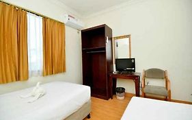 Yuta Hotel Manado